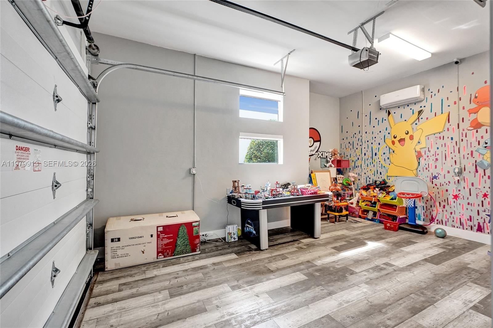 DORAL COMMONS RESIDENTIAL - Residential Lease