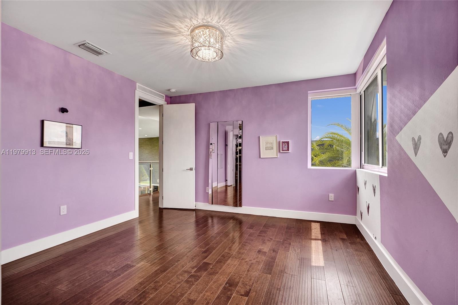 DORAL COMMONS RESIDENTIAL - Residential Lease