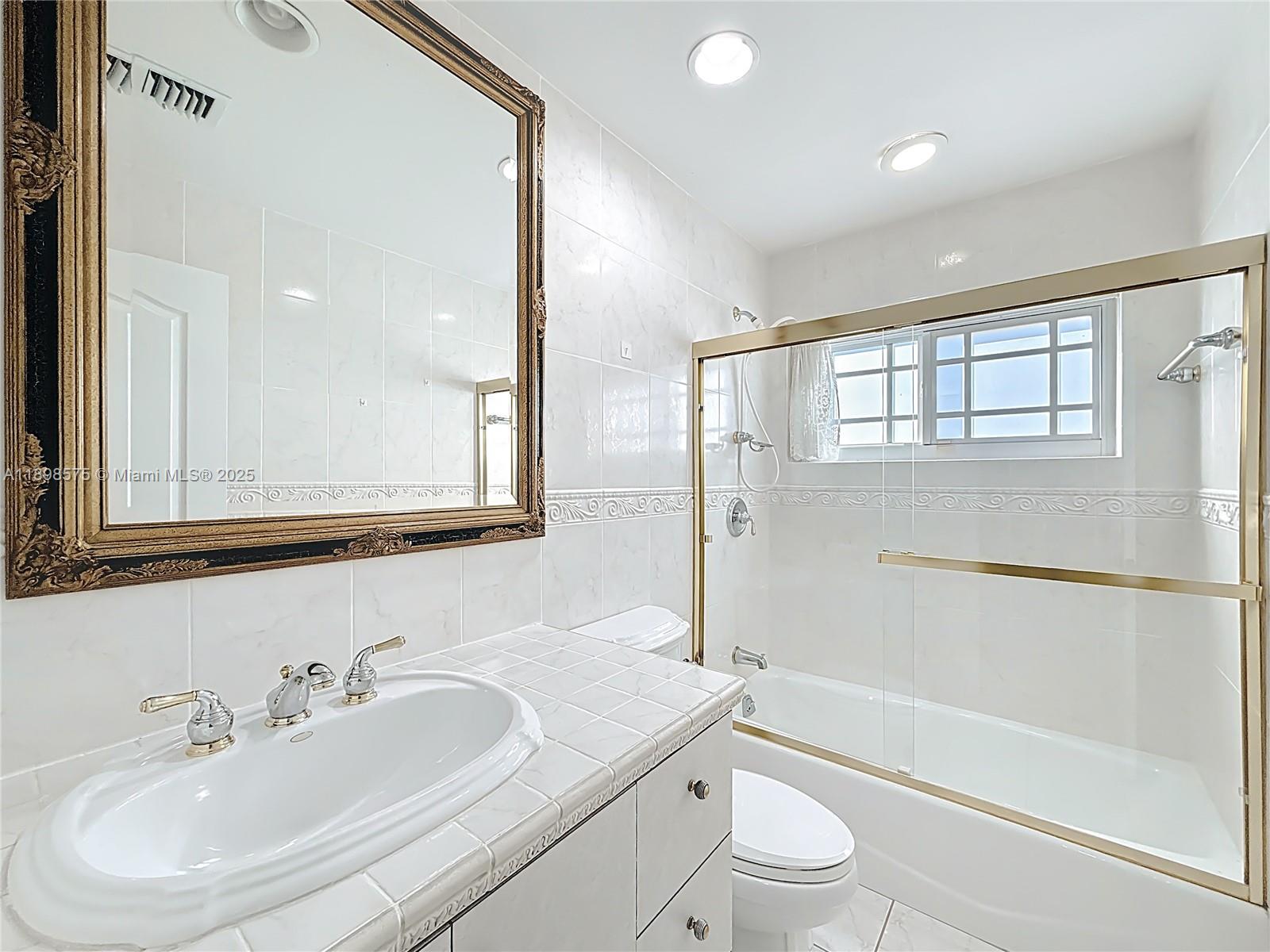 SAN SEBASTIAN UNIT 3 - Residential