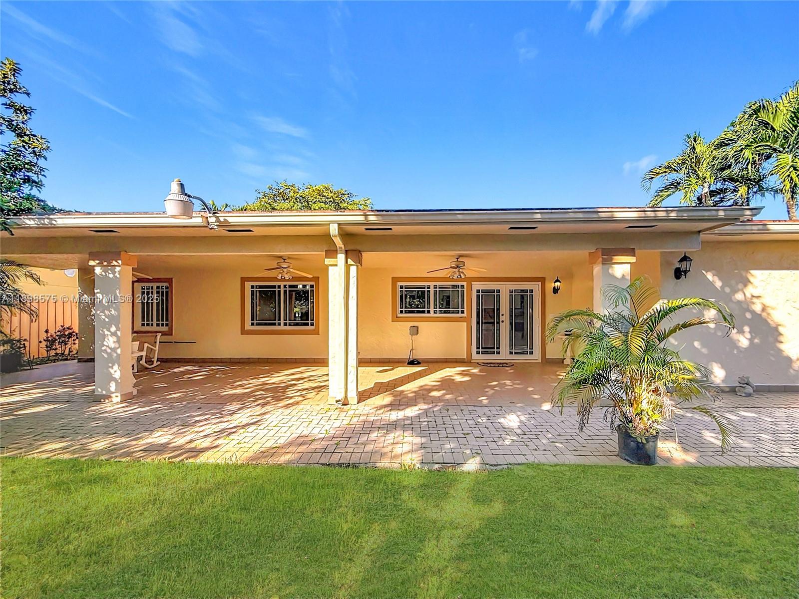 SAN SEBASTIAN UNIT 3 - Residential