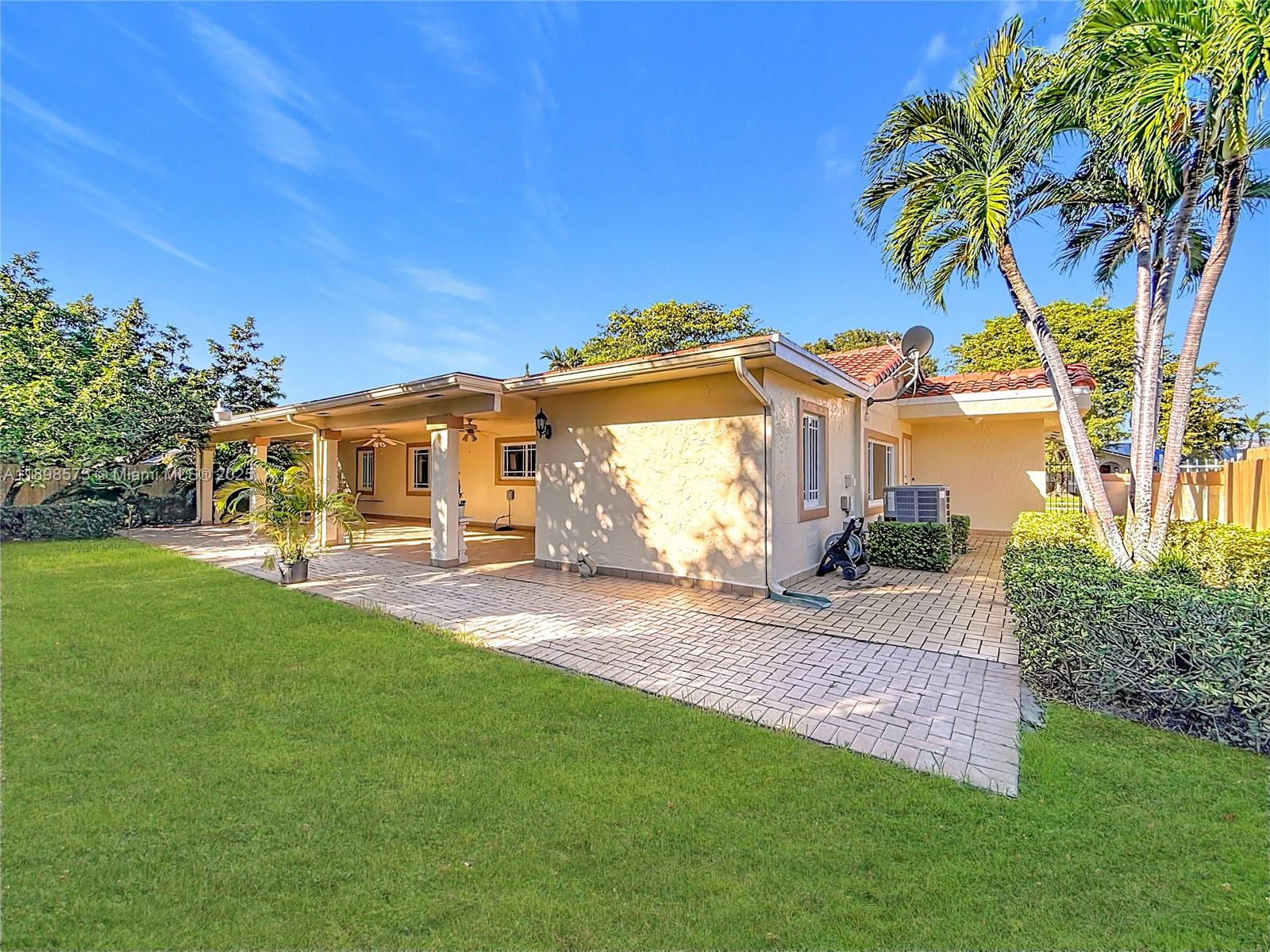 SAN SEBASTIAN UNIT 3 - Residential