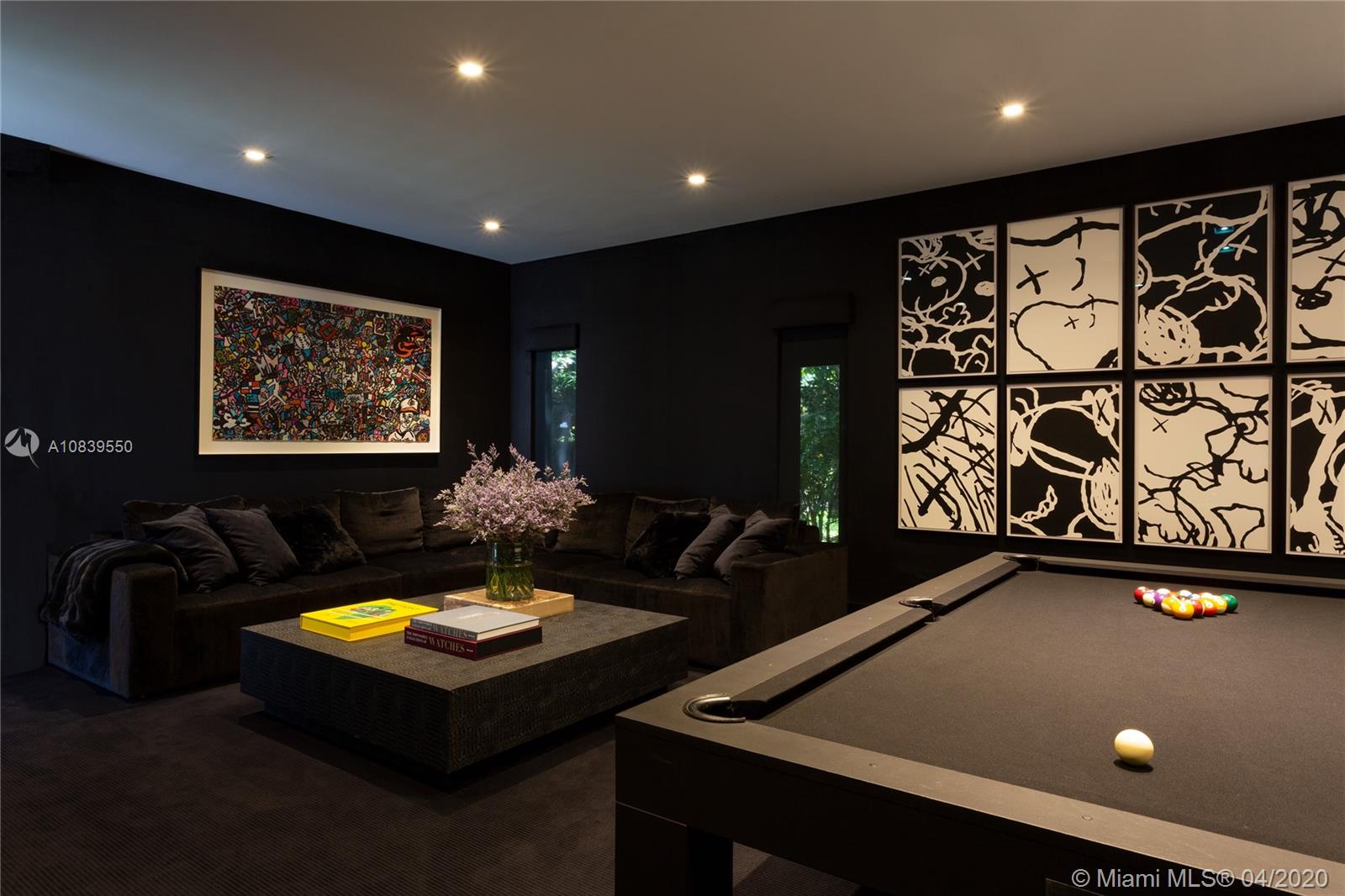 GRANADA PARK - Residential