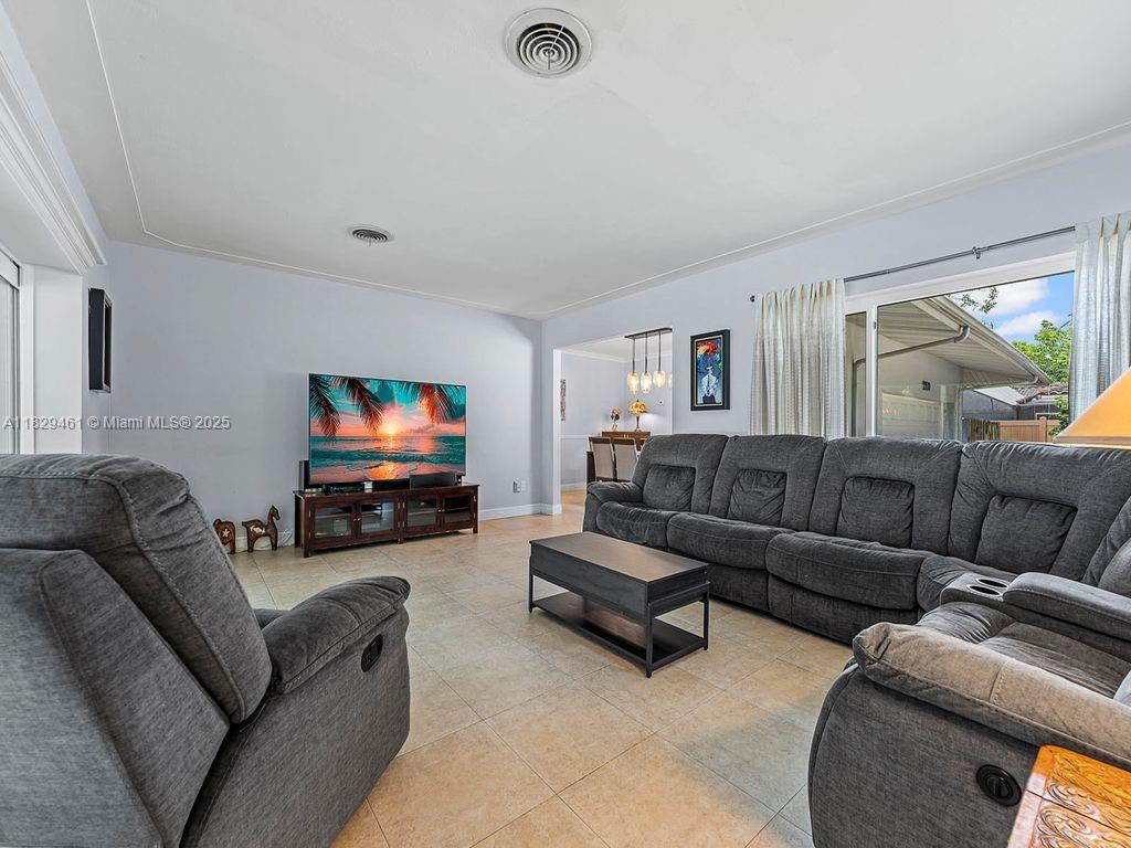 13530 SW 77 Ave