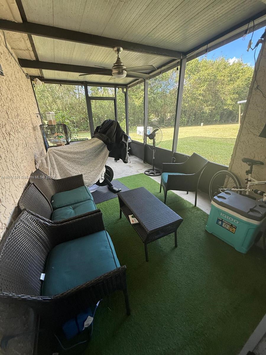 SANDPEBBLES TOWNHOUSE CON - Residential