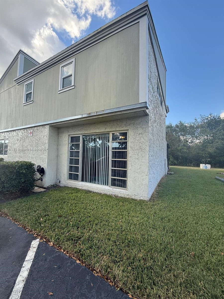 SANDPEBBLES TOWNHOUSE CON - Residential