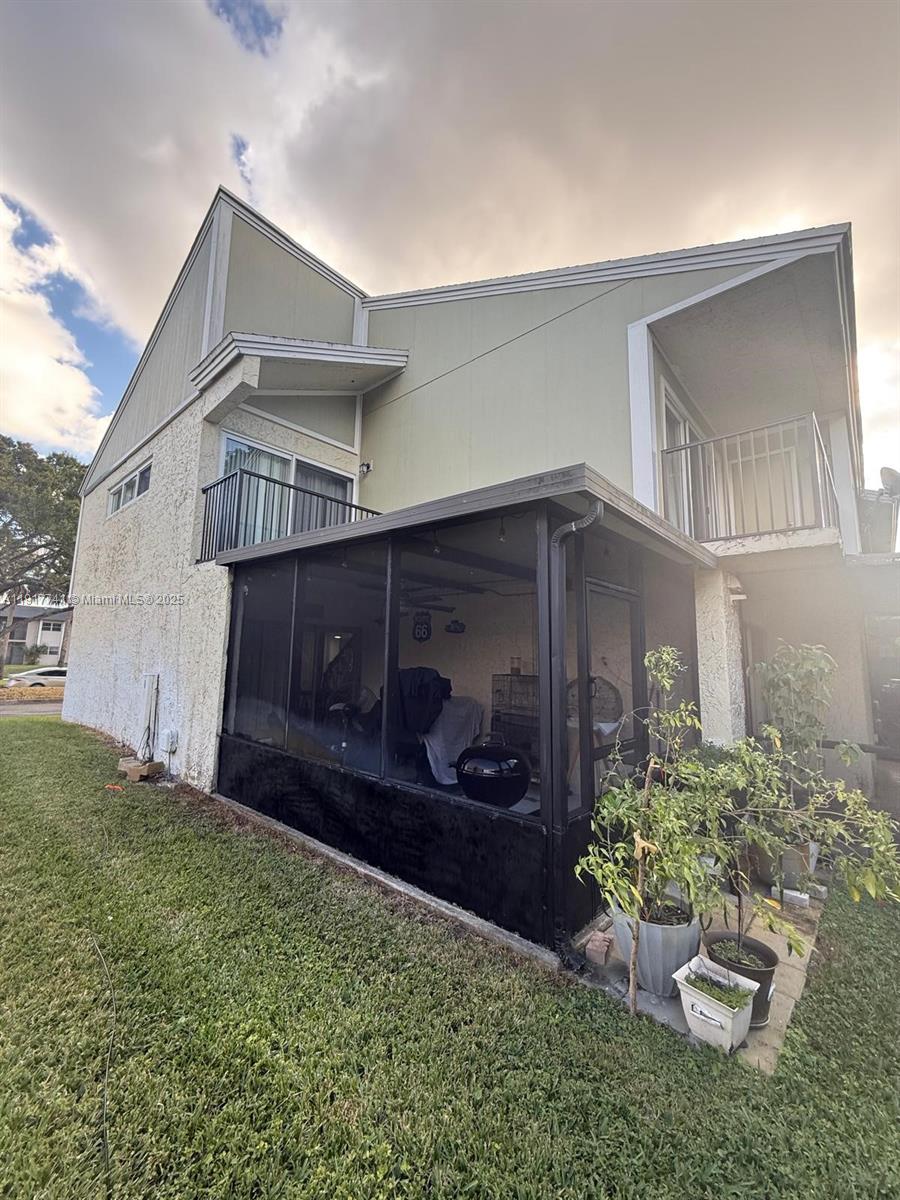 SANDPEBBLES TOWNHOUSE CON - Residential