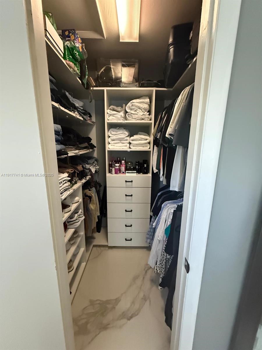 SANDPEBBLES TOWNHOUSE CON - Residential