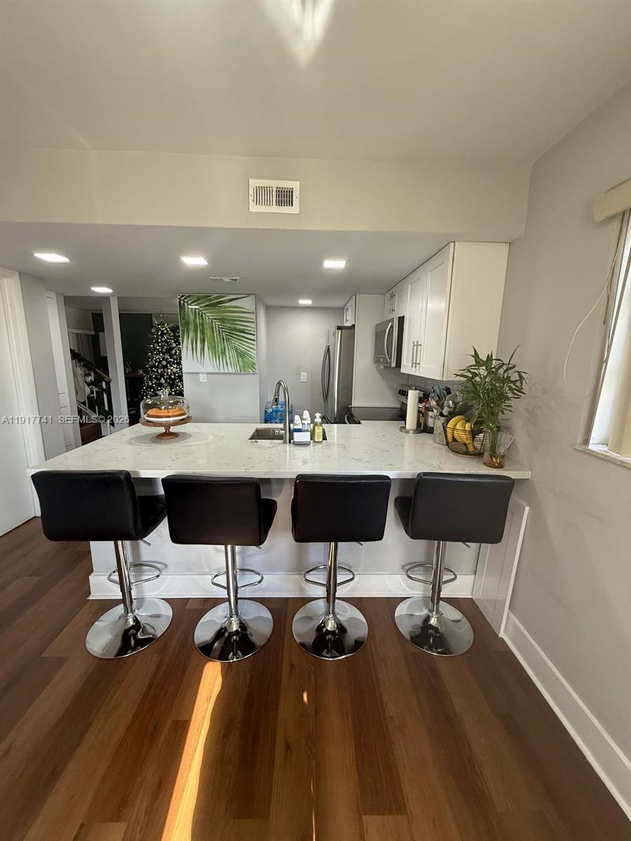 SANDPEBBLES TOWNHOUSE CON - Residential