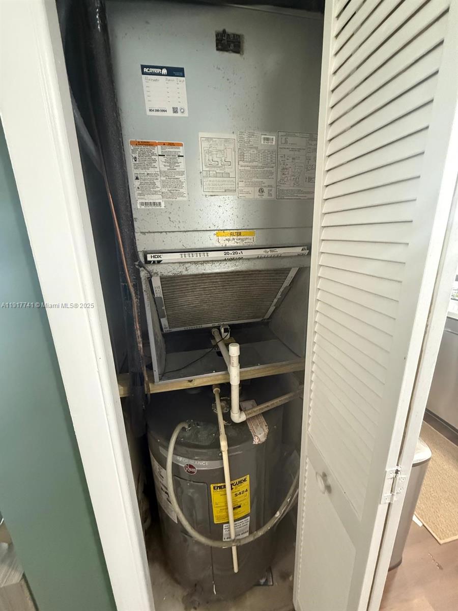 SANDPEBBLES TOWNHOUSE CON - Residential