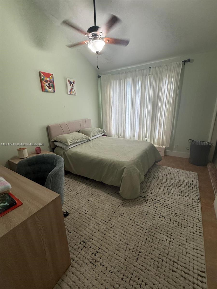 SANDPEBBLES TOWNHOUSE CON - Residential