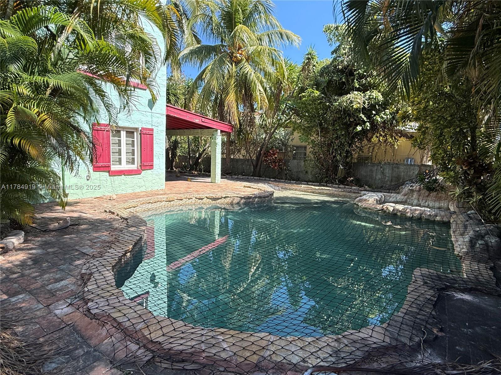 1722 Jefferson Ave, Miami Beach, FL, 33139/$1,850,000 4 1722 Jefferson Ave