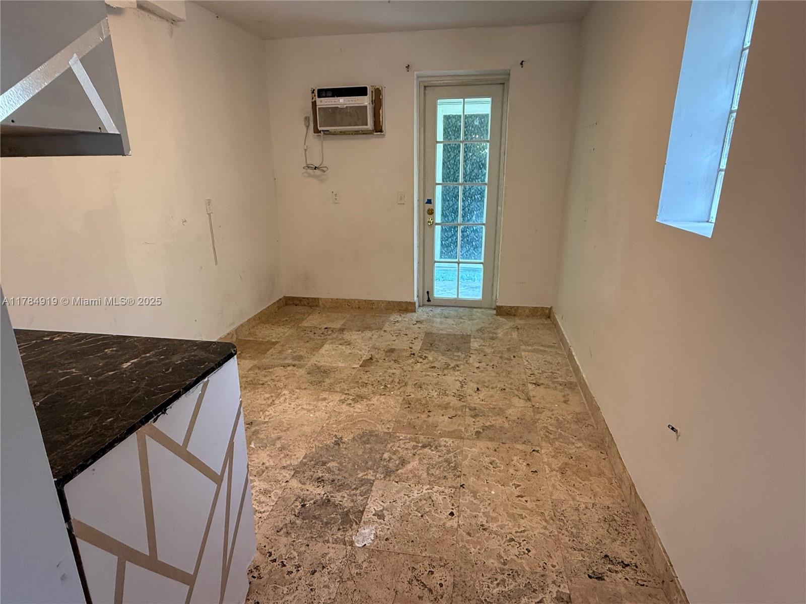 PALM VIEW SUB - Residential