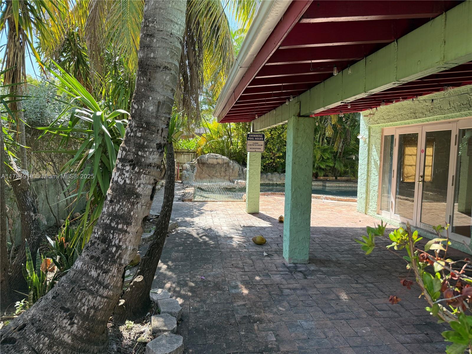 1722 Jefferson Ave, Miami Beach, FL, 33139/$1,850,000 3 1722 Jefferson Ave