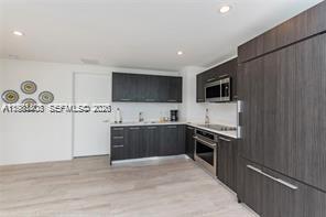 BRICKELL HEIGHTS EAST CON - Residential Lease