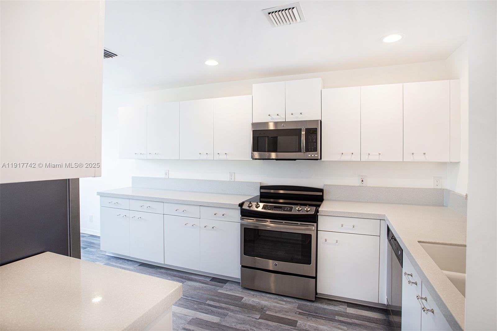 OCEAN VUE - Residential Lease