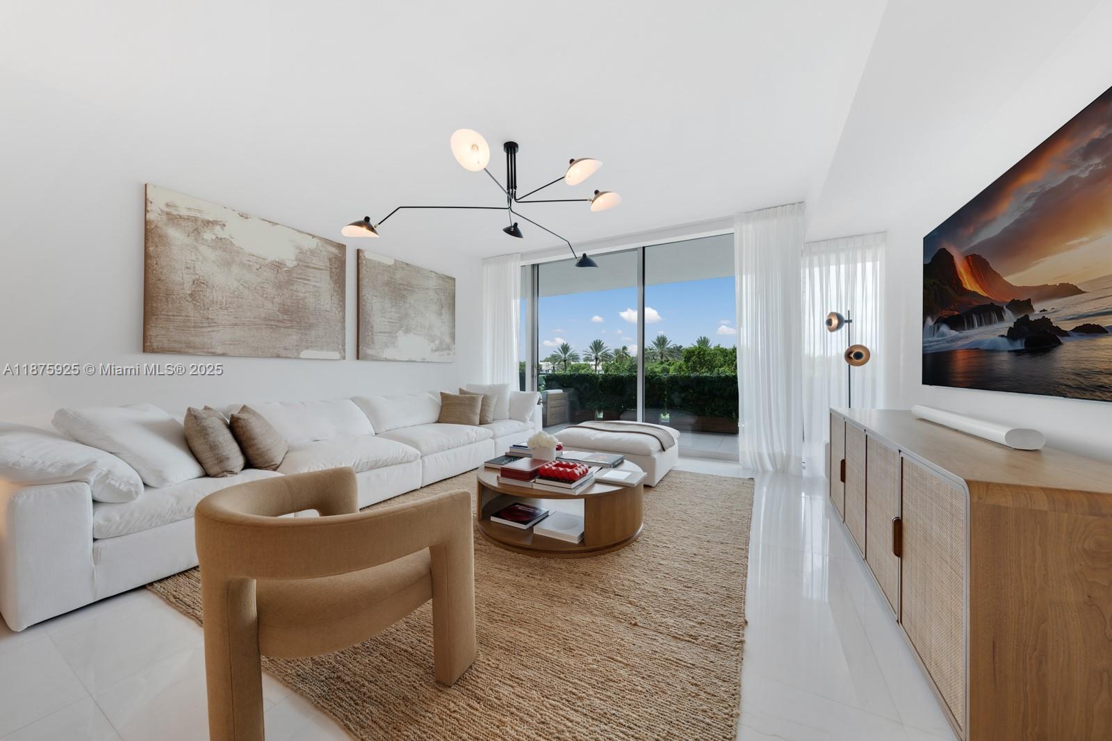 10203 Collins Ave 204