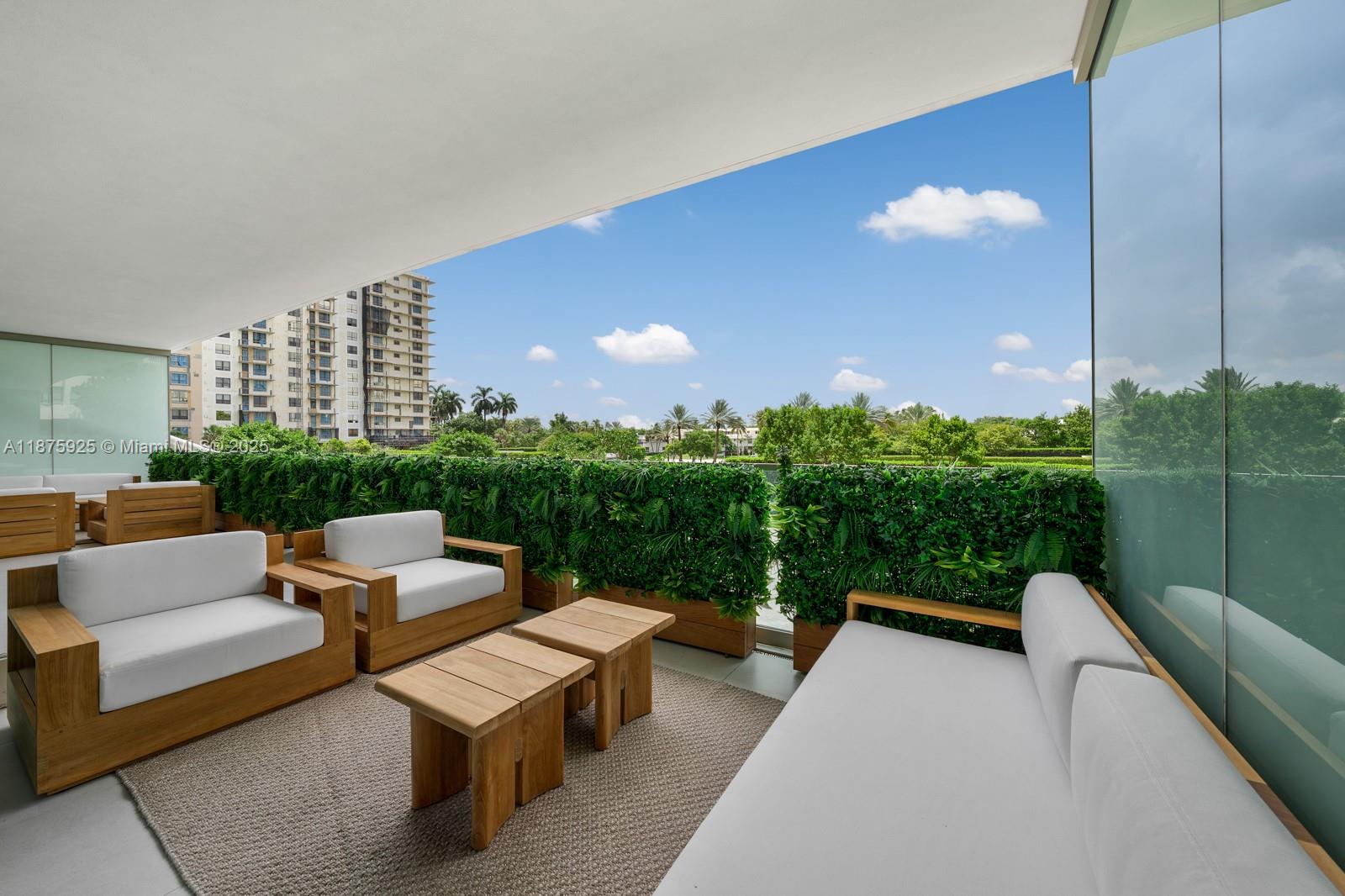 OCEANA BAL HARBOUR CONDO - Residential
