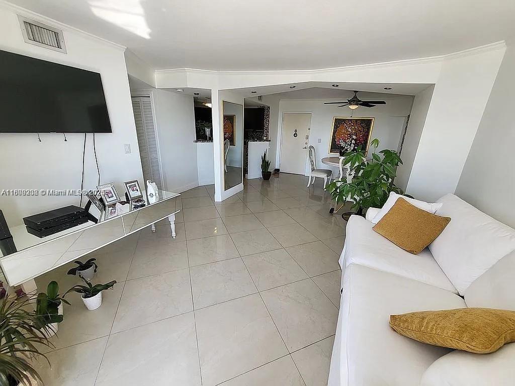 Rental Property at 7300 Wayne Ave 416, Miami Beach, Miami-Dade County, Florida - Bedrooms: 1 
Bathrooms: 2  - $2,300 MO.