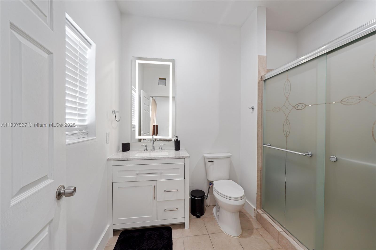 MINONA GARDENS - Residential