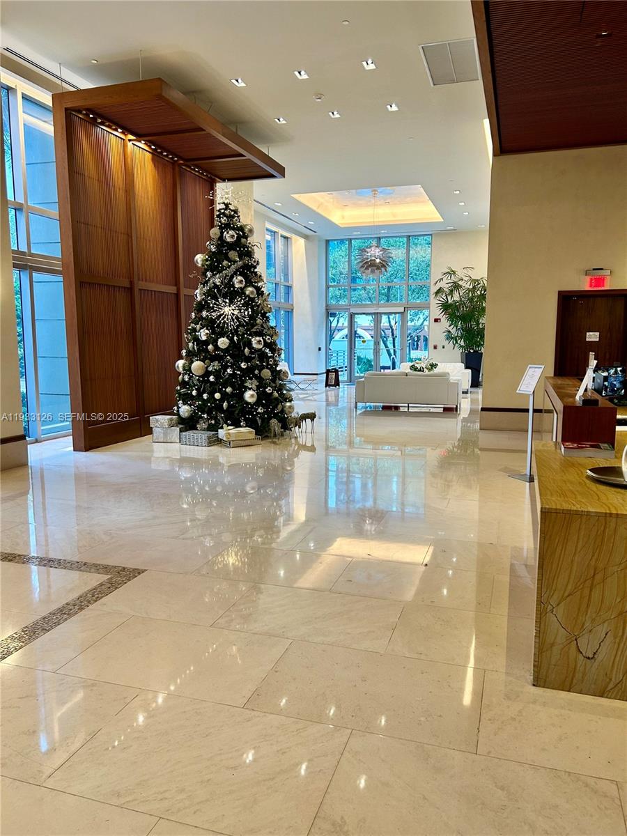 1060 BRICKELL CONDO - Residential Lease