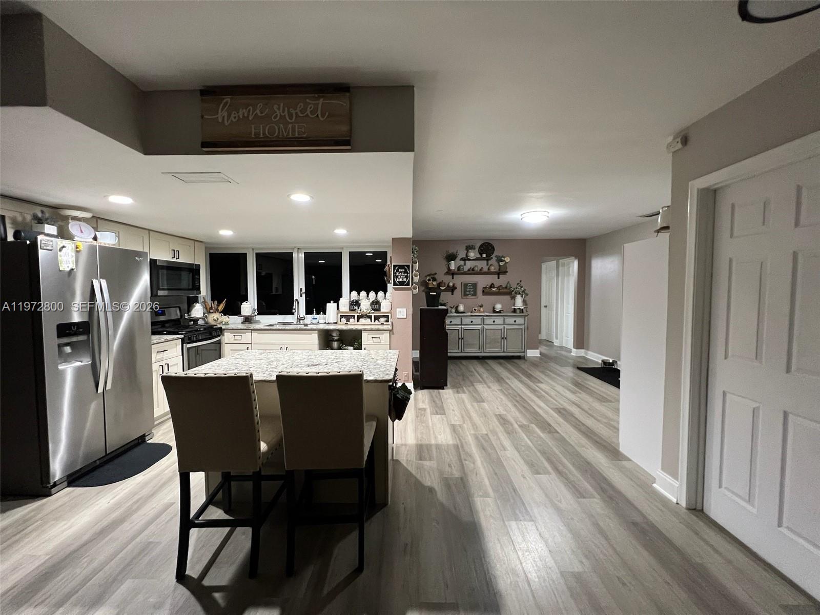 SUNRISE GOLF VILLAGE SEC - Residential