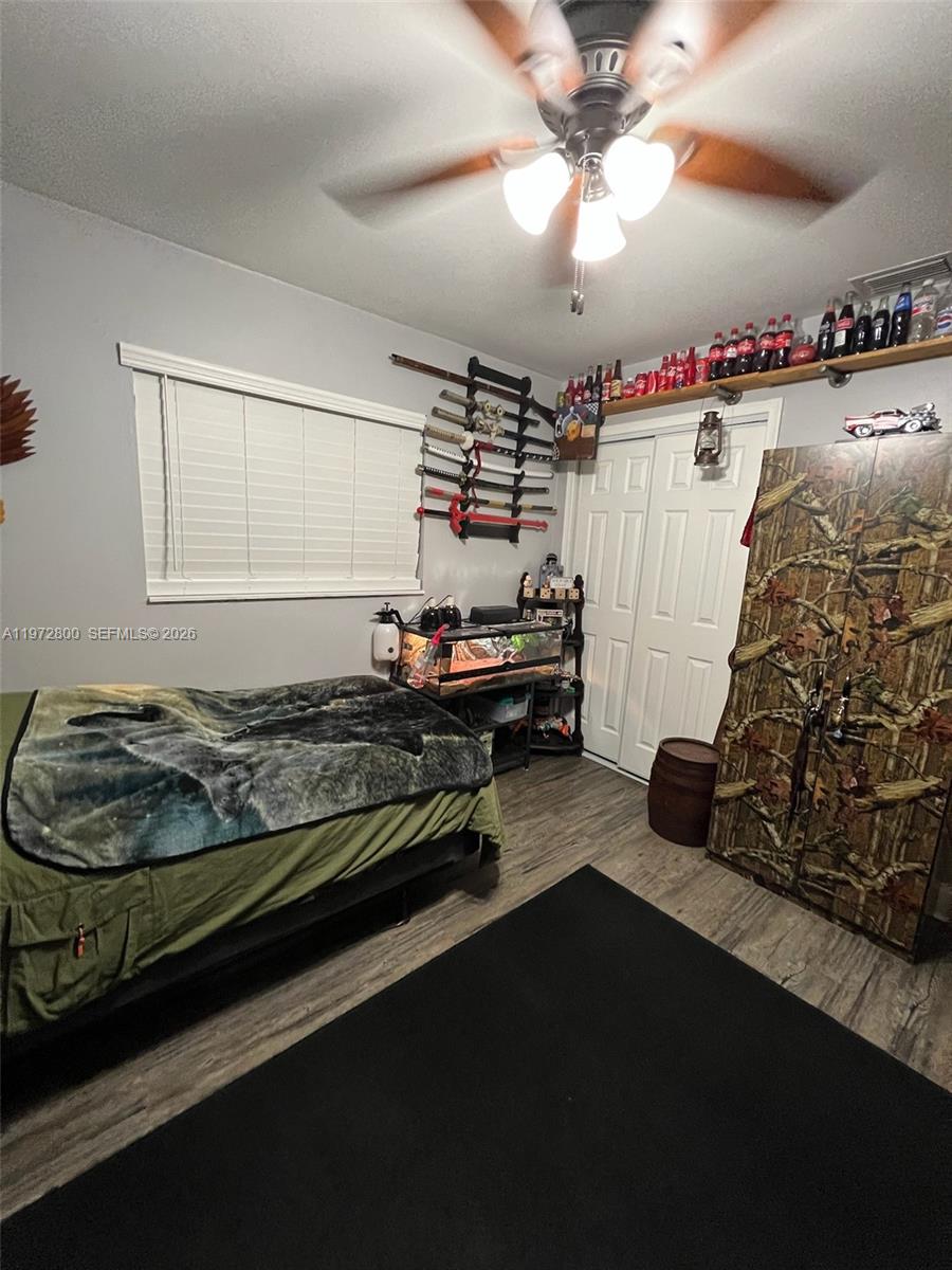 SUNRISE GOLF VILLAGE SEC - Residential