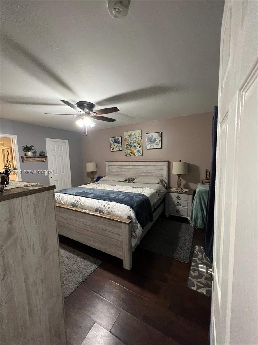 SUNRISE GOLF VILLAGE SEC - Residential