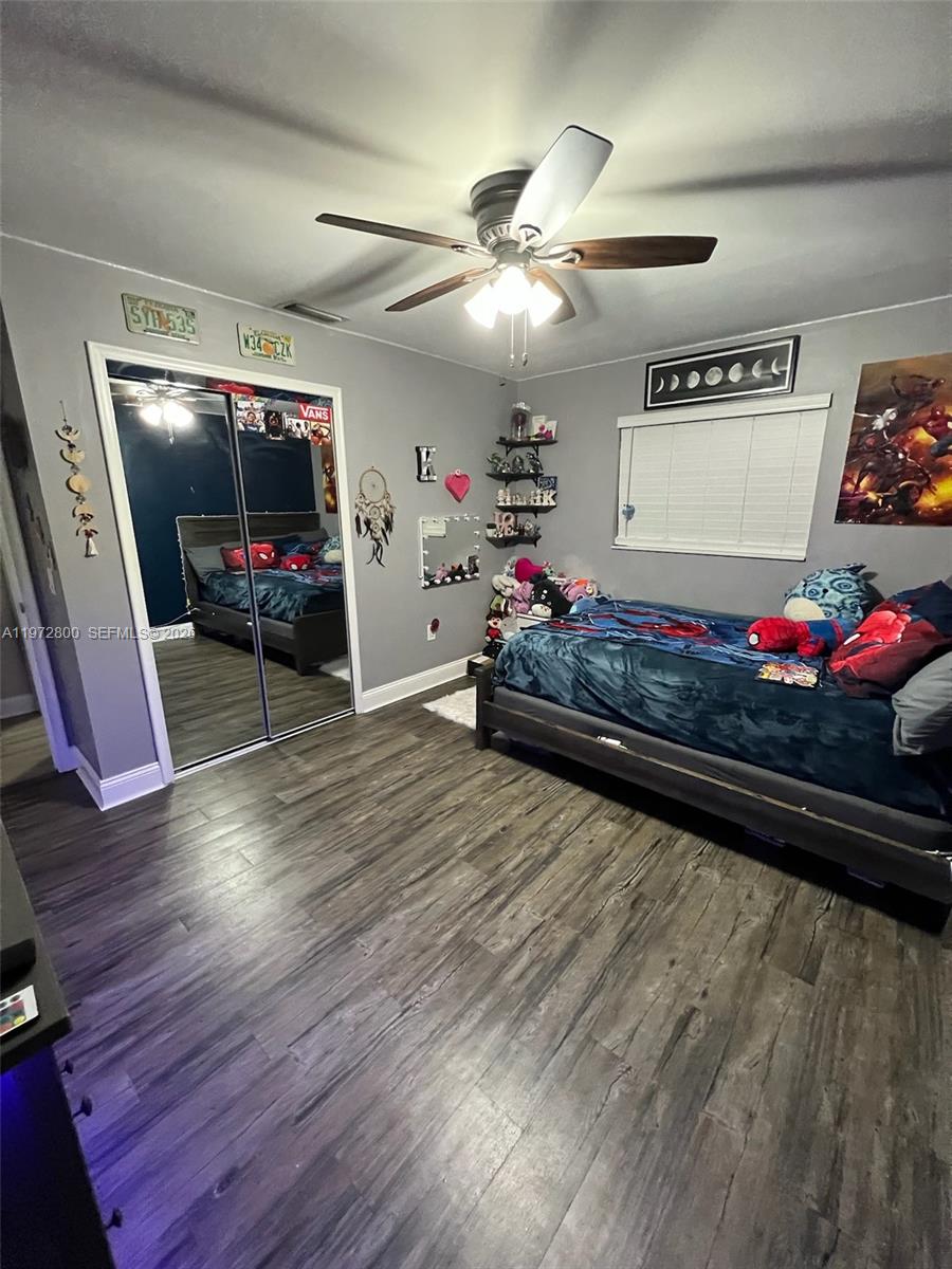 SUNRISE GOLF VILLAGE SEC - Residential