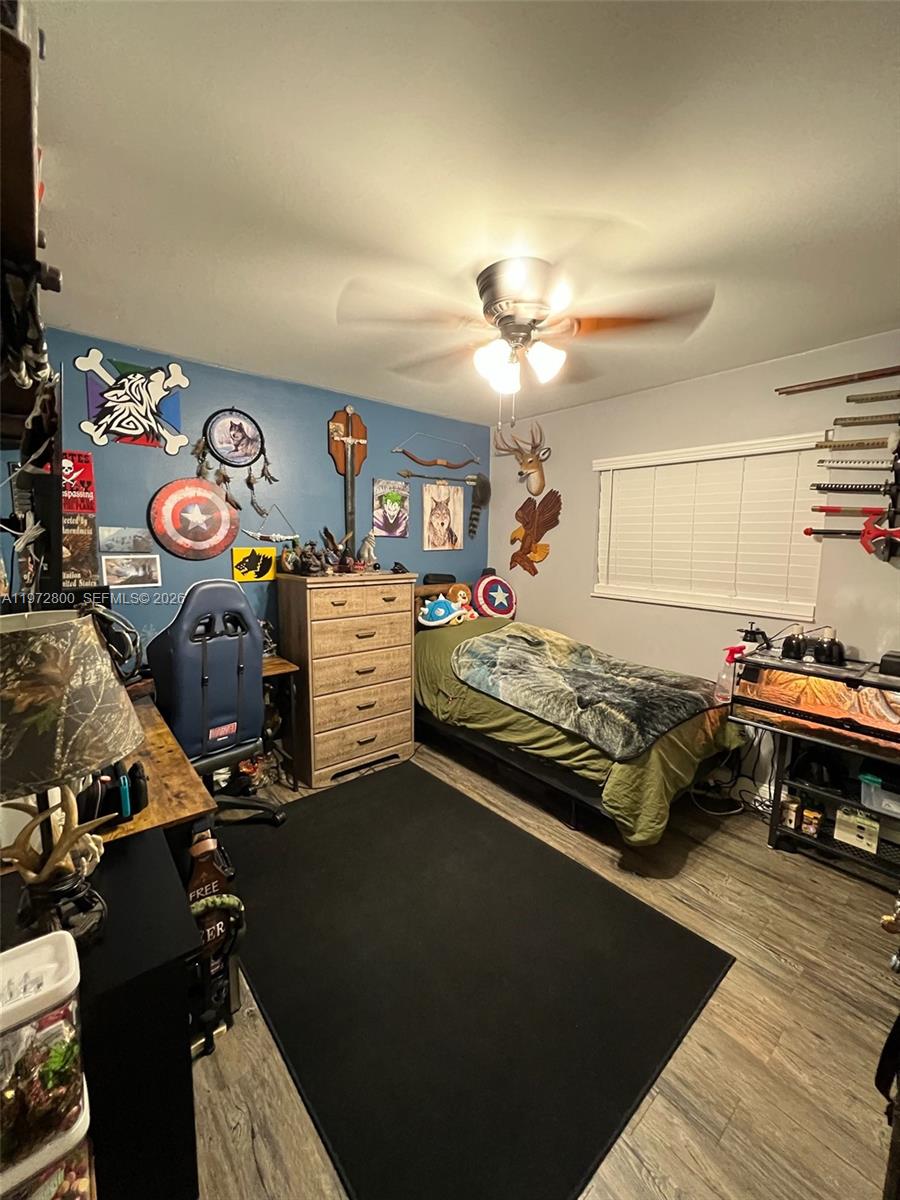 SUNRISE GOLF VILLAGE SEC - Residential