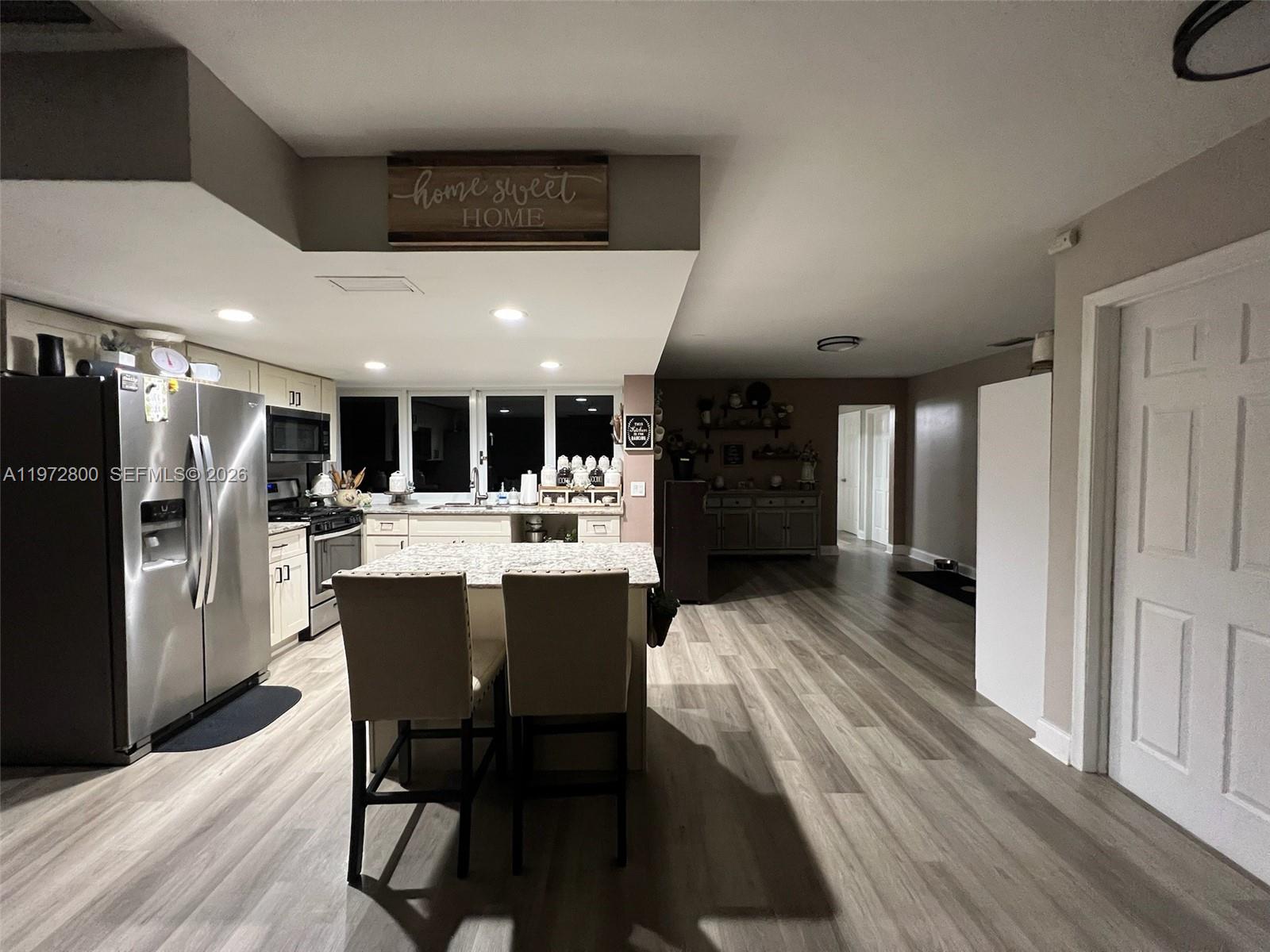 SUNRISE GOLF VILLAGE SEC - Residential