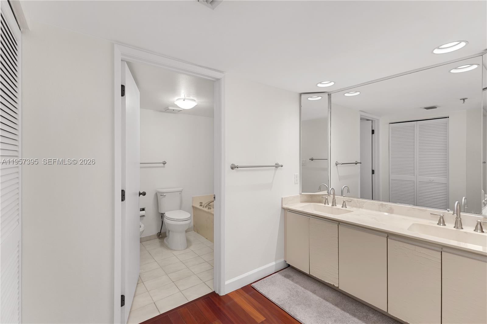 BRICKELL KEY ONE CONDO - Residential