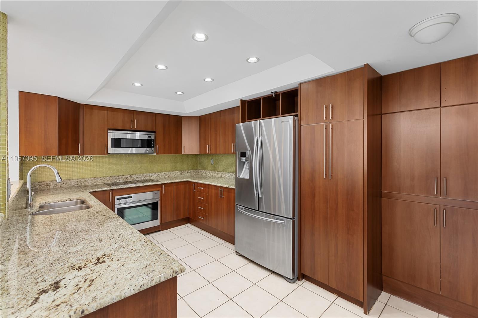 BRICKELL KEY ONE CONDO - Residential