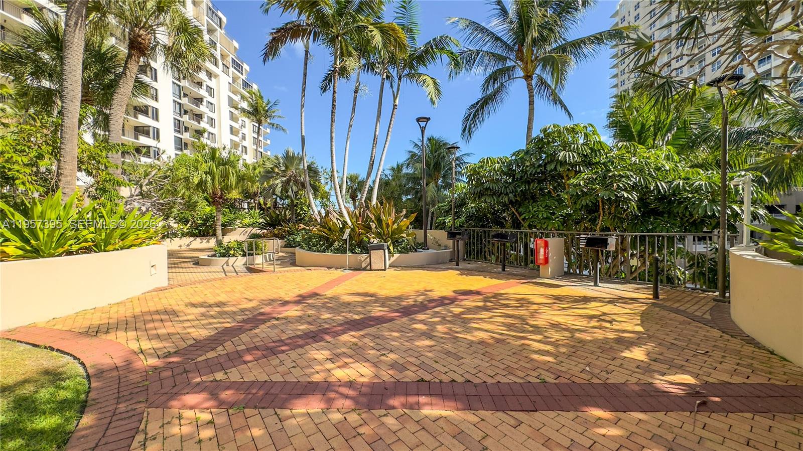 BRICKELL KEY ONE CONDO - Residential