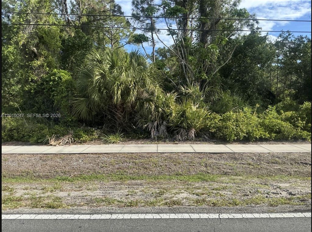 Photo of Juanita Ave, Fort Pierce, FL 34946 (MLS # A12010047)