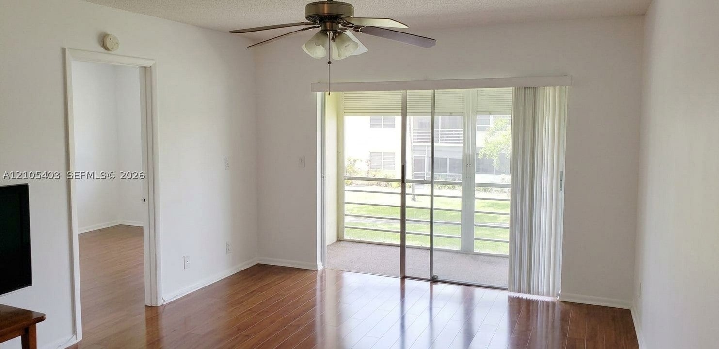 200 Ashbury Rd 203, Hollywood FL 33024