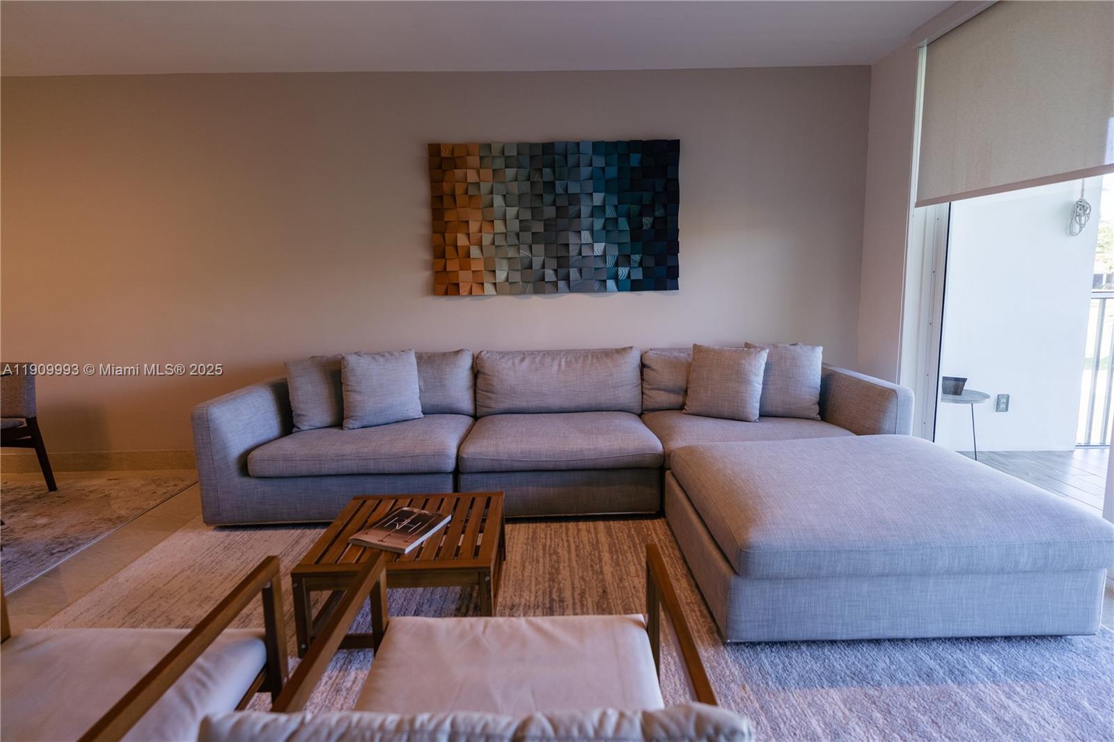 NO 80 PALM-AIRE COUNTRY C - Residential Lease