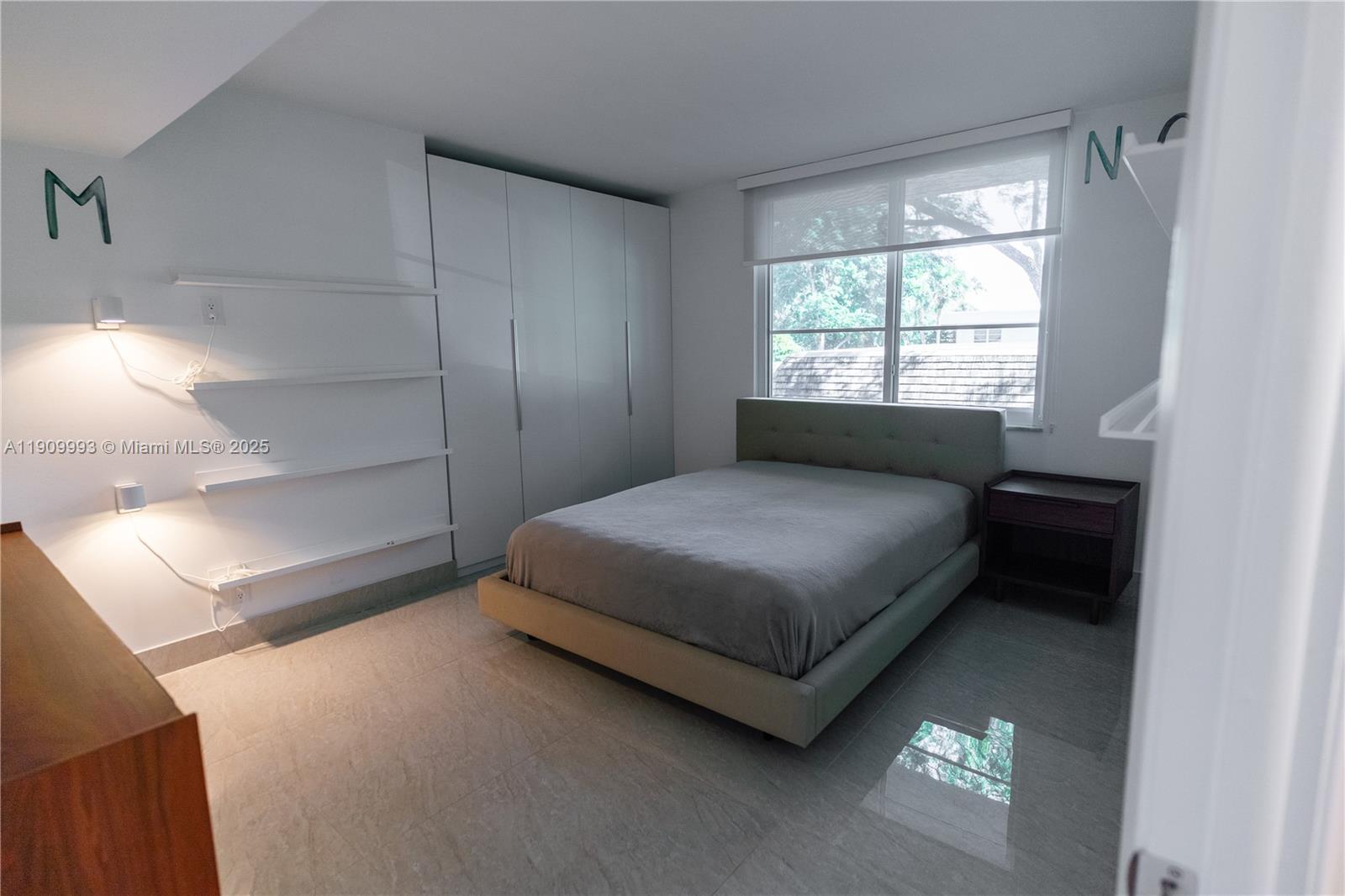 NO 80 PALM-AIRE COUNTRY C - Residential Lease