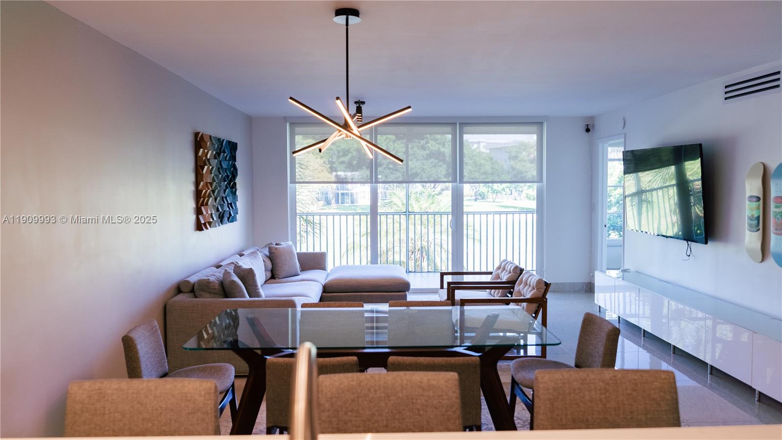 NO 80 PALM-AIRE COUNTRY C - Residential Lease