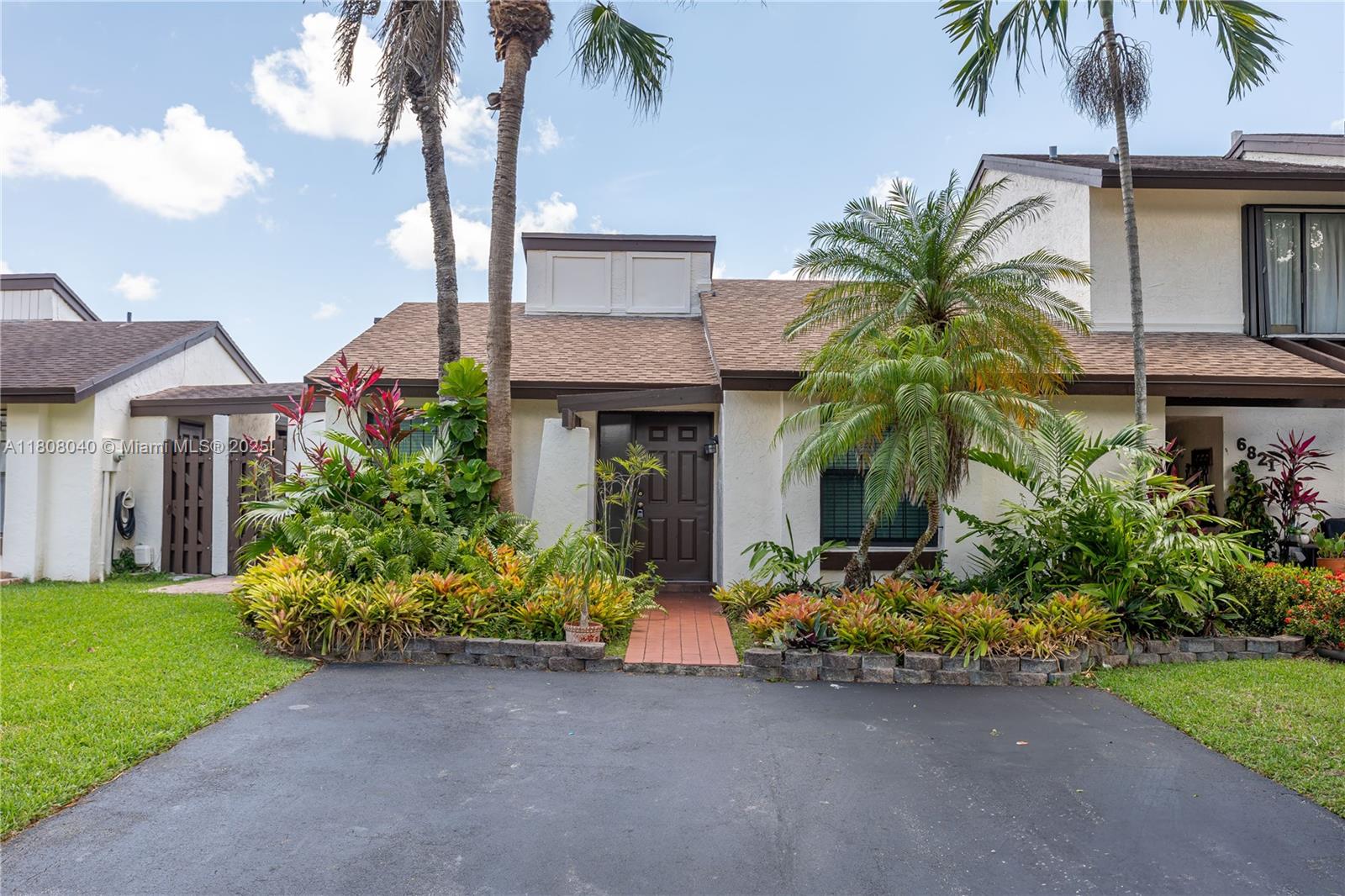 Property for Sale at 6817 Sw 127th Ct, Miami, Broward County, Florida - Bedrooms: 2 
Bathrooms: 1  - $455,000