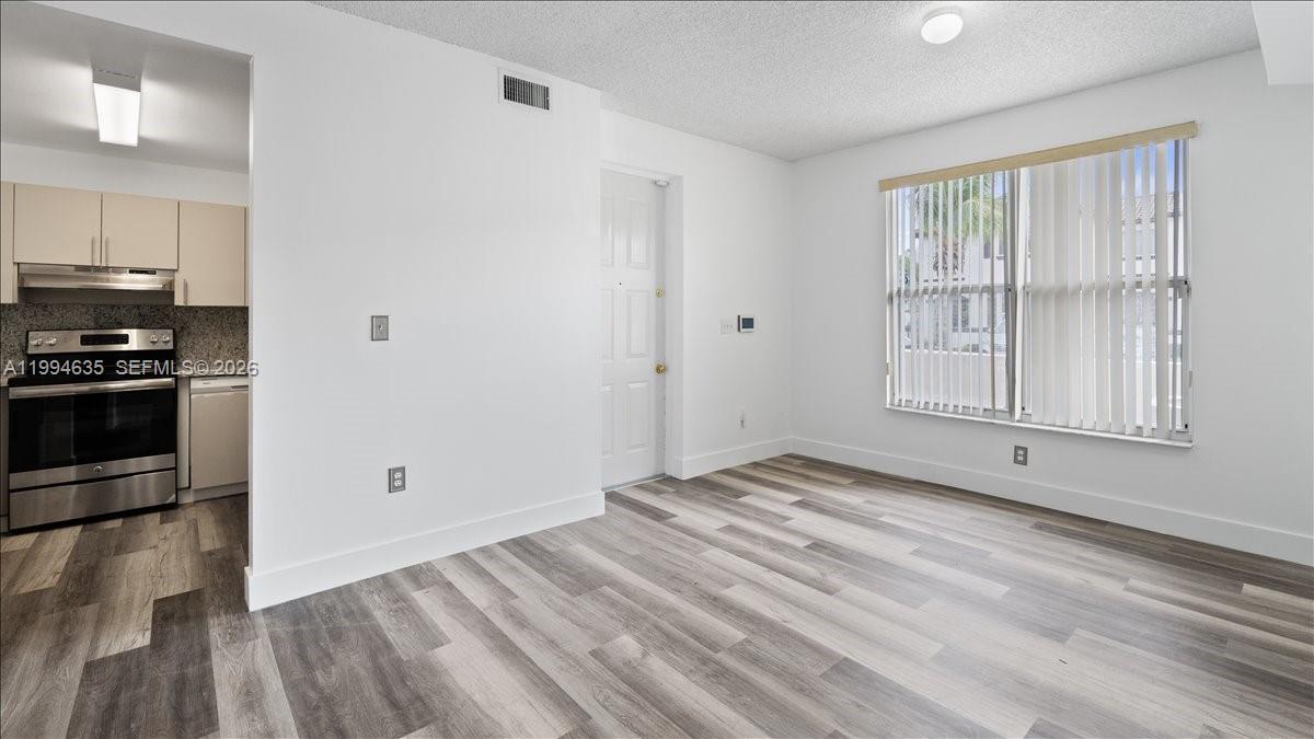 TIFFANY LAKES CONDO - Residential Lease