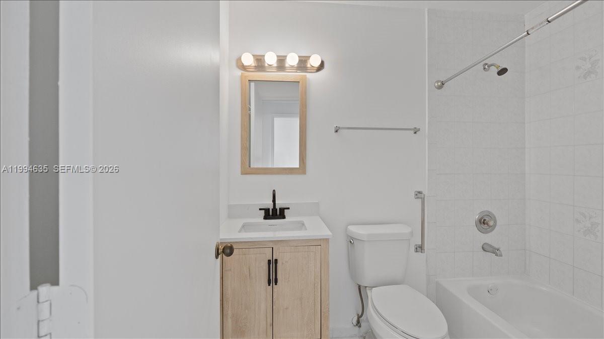 TIFFANY LAKES CONDO - Residential Lease