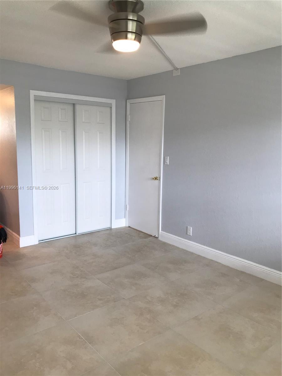 HILLCREST COUNTRY CLUB NO - Residential Lease