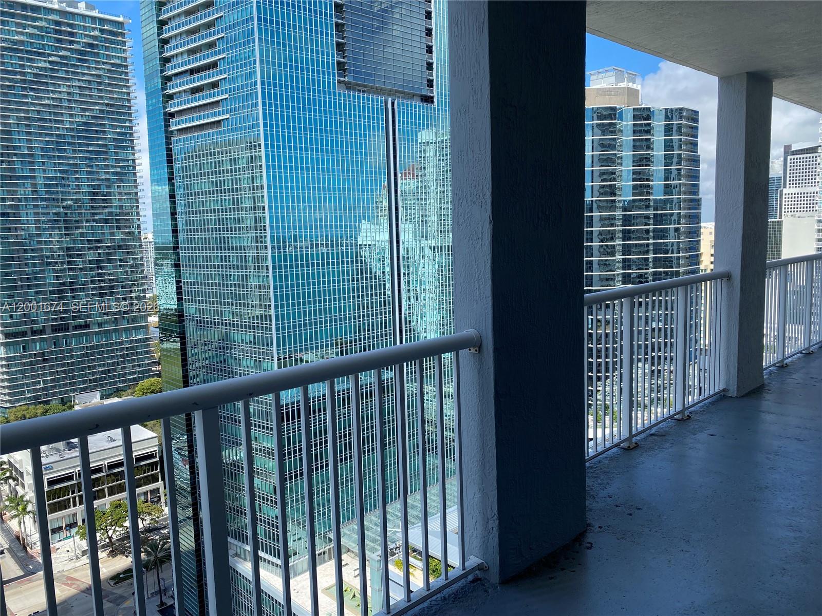 THE SAIL CONDO - Residential Lease