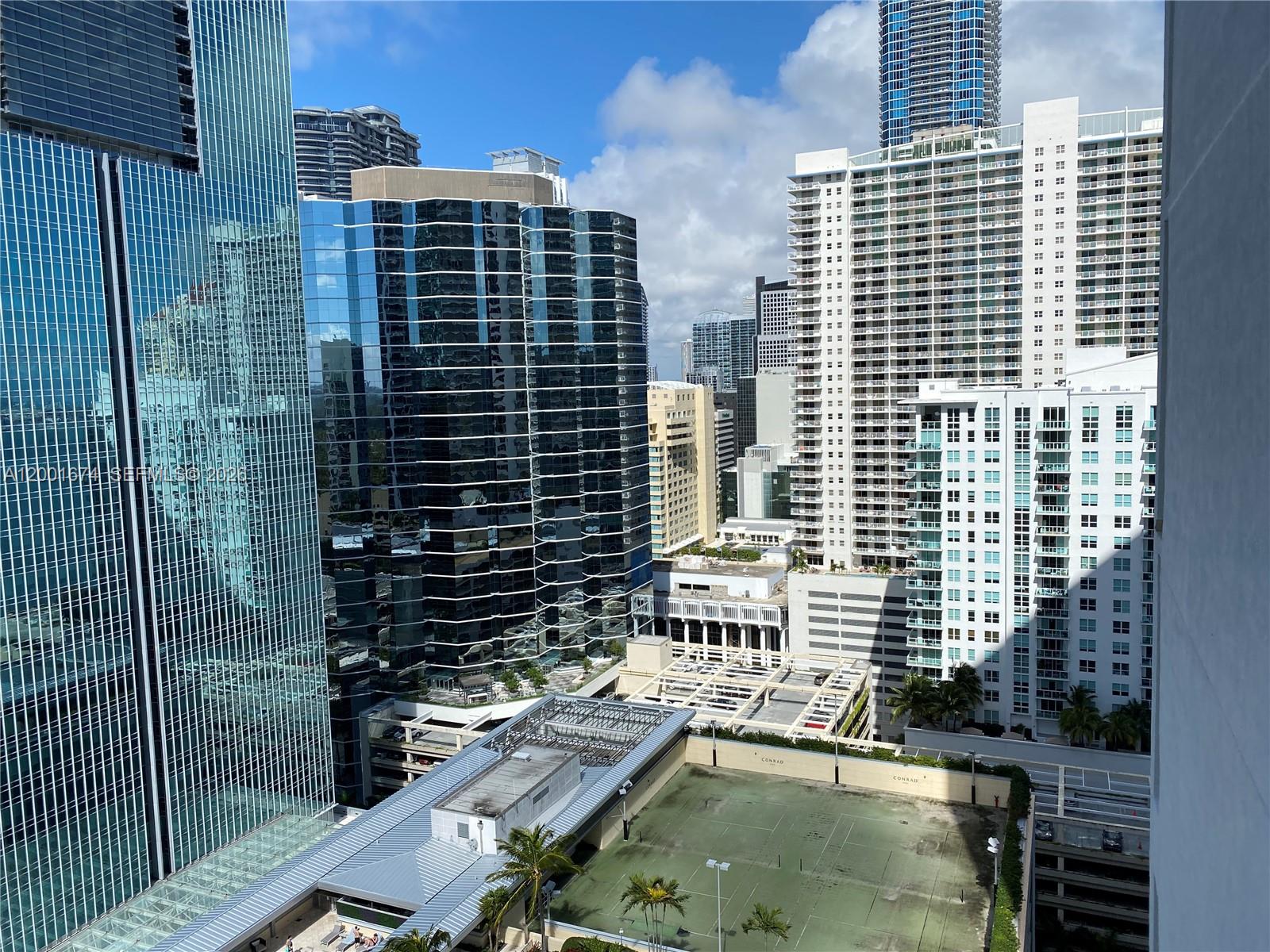 THE SAIL CONDO - Residential Lease