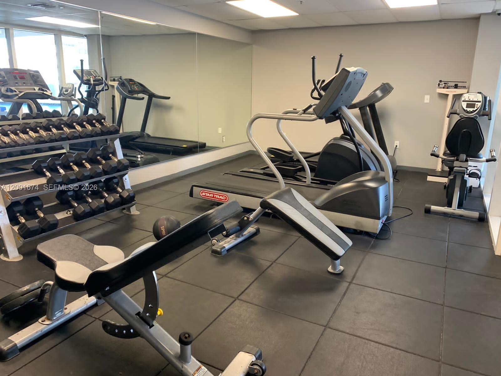 THE SAIL CONDO - Residential Lease