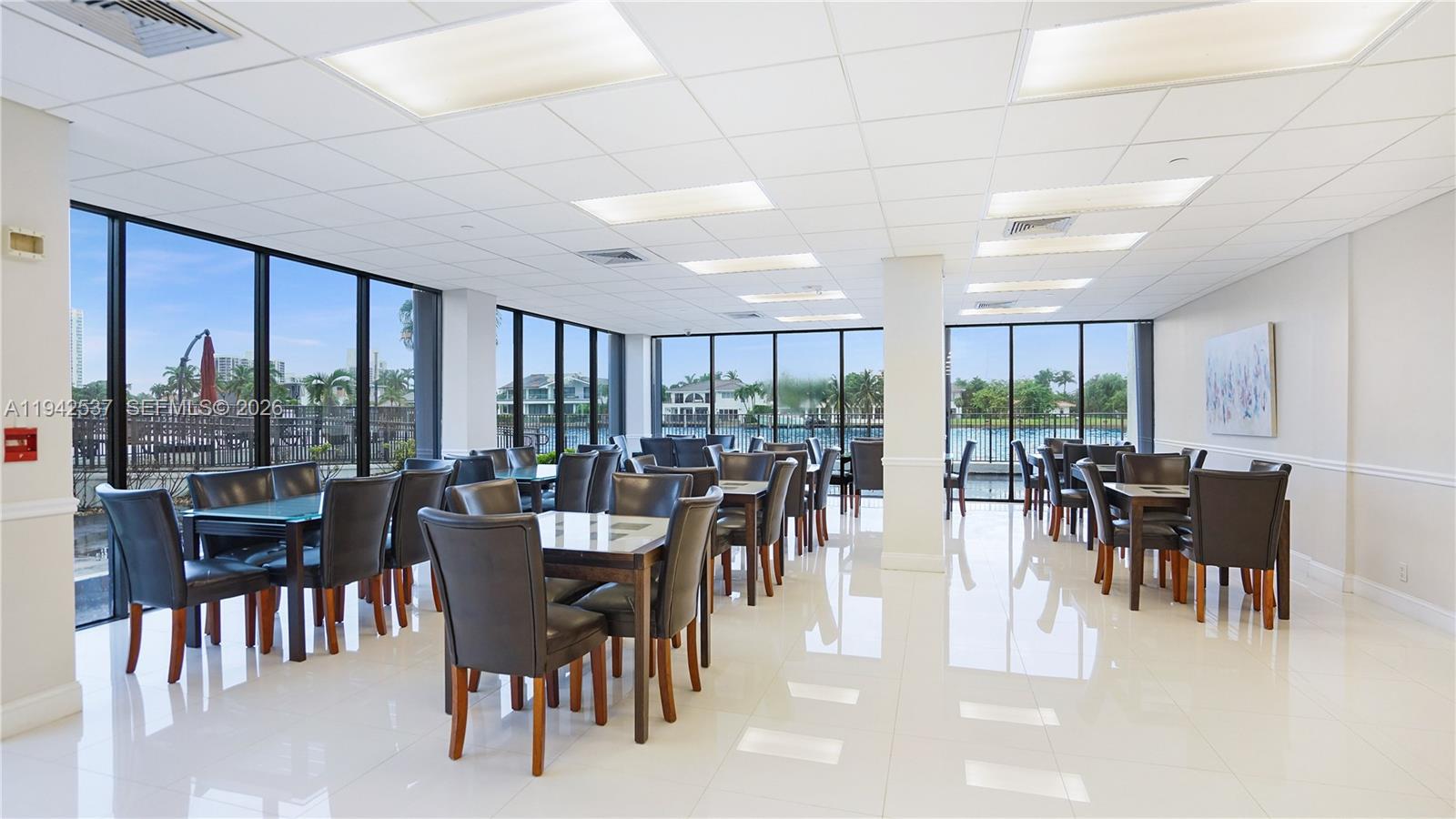 AVANT GARDE CONDO - Residential