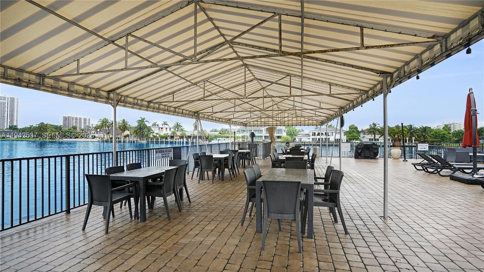 AVANT GARDE CONDO - Residential