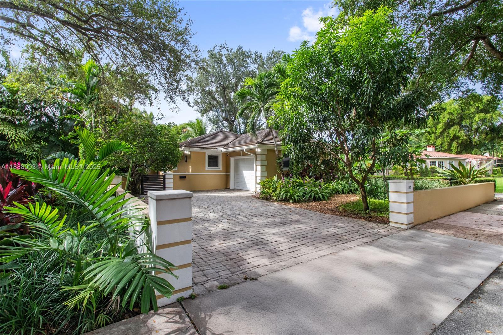 CORAL GABLES COUNTRY CLUB - Residential