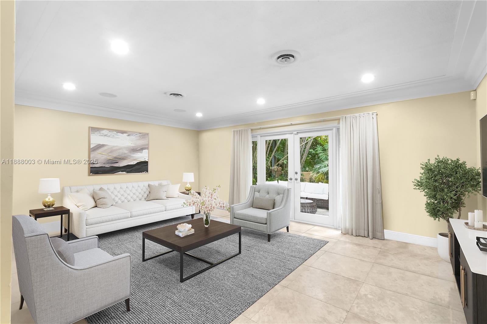 CORAL GABLES COUNTRY CLUB - Residential