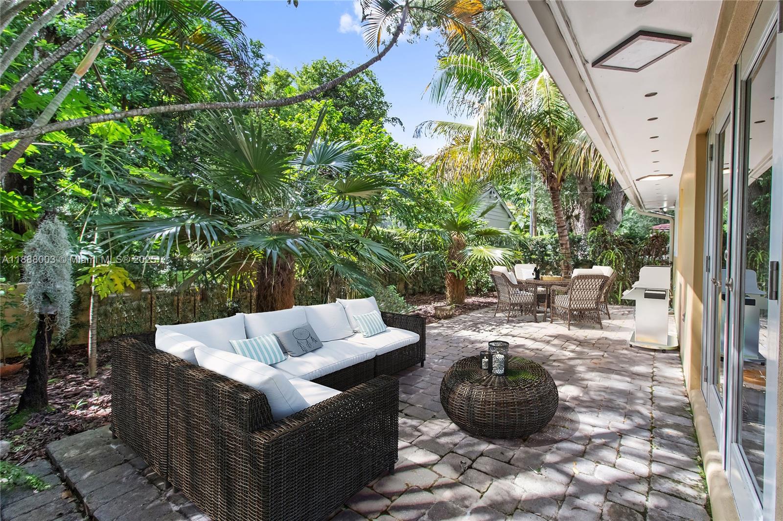 CORAL GABLES COUNTRY CLUB - Residential